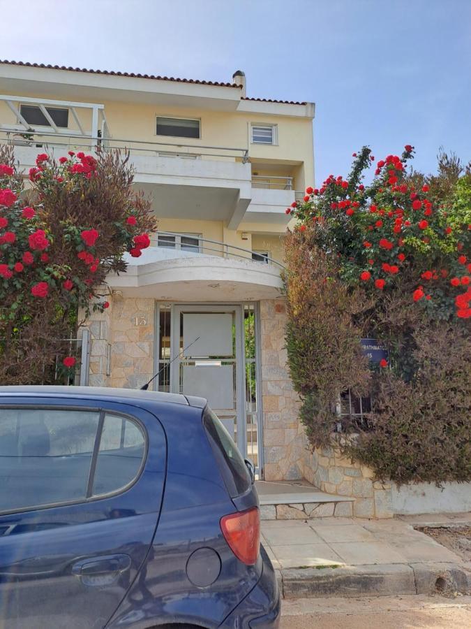 Sea & City - 10 Min Drive To The Beach & Athens Airport Apartment Markopoulo Mesogaias Luaran gambar